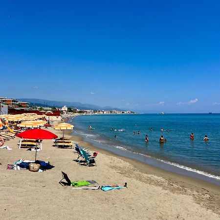 Appartamento Con Accesso Privato Spiaggia ซาโวนา ภายนอก รูปภาพ